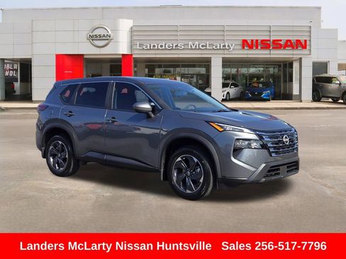 Used 2025 Nissan Rogue SV image 1