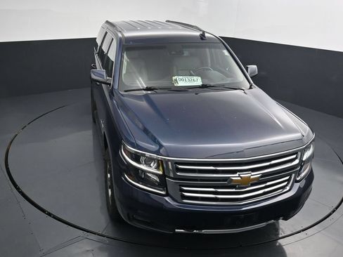 Used 2018 Chevrolet Tahoe LT w/ Luxury Package AWD/4WD image 10