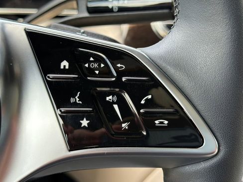 Used 2026 Mercedes-Benz GLC 300 image 22