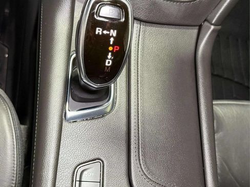 Used 2017 Cadillac XT5 Premium Luxury AWD/4WD image 14