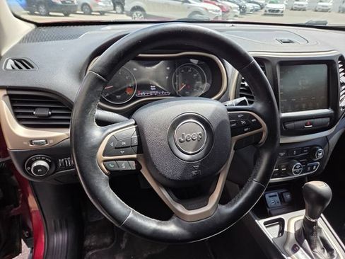 Used 2014 Jeep Cherokee Limited FWD image 15