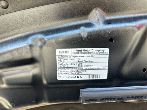 Used 2016 Ford Explorer FWD image 28