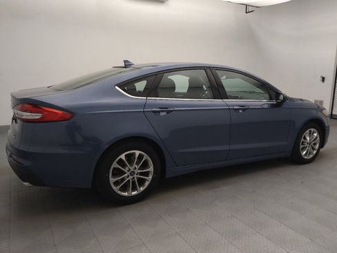 Used 2019 Ford Fusion SE FWD image 10