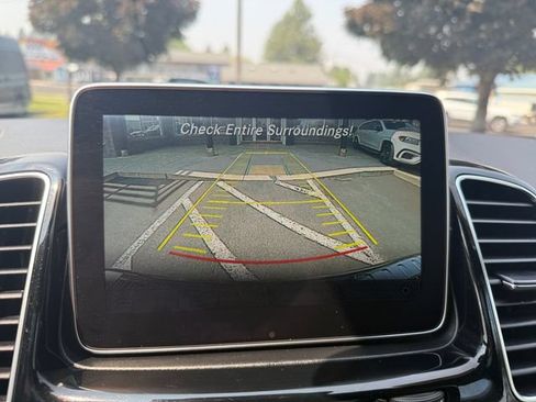 Used 2016 Mercedes-Benz GLE 350 4MATIC image 16