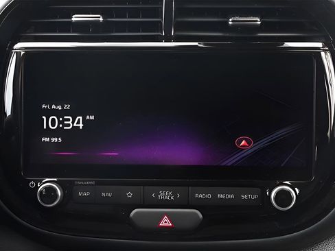 Certified 2024 Kia Soul EX image 16