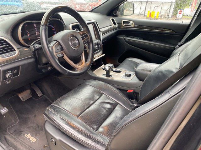 Used 2014 Jeep Grand Cherokee Overland w/ Advanced Technology Group AWD/4WD image 16