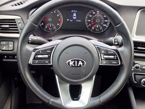 Used 2020 Kia Optima SE FWD image 15