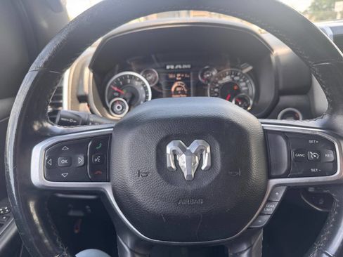 Used 2019 RAM 1500 Big Horn AWD/4WD image 22