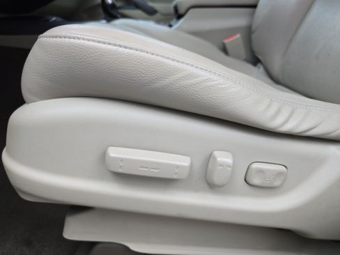 Used 2013 Acura RDX w/ Technology Package FWD image 28
