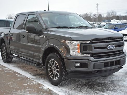 Used 2018 Ford F150 XLT w/ Equipment Group 302A Luxury image 7