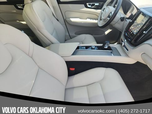 Certified 2024 Volvo XC60 B5 Plus w/ Protection Package Premier AWD/4WD image 12