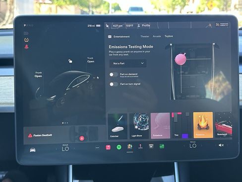 Used 2018 Tesla Model 3 Long Range RWD image 31