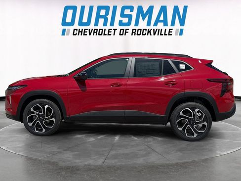 New 2026 Chevrolet Trax RS w/ Driver Confidence Package FWD image 3