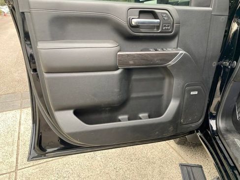 Used 2020 Chevrolet Silverado 2500 LTZ w/ LTZ Convenience Package AWD/4WD image 19
