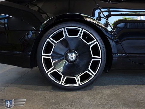 Used 2013 Bentley Mulsanne RWD image 45