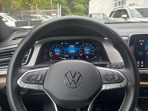 Used 2026 Volkswagen Atlas Cross Sport SE AWD/4WD image 25