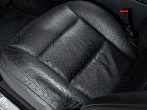 Used 2011 Mercedes-Benz S 550 image 20