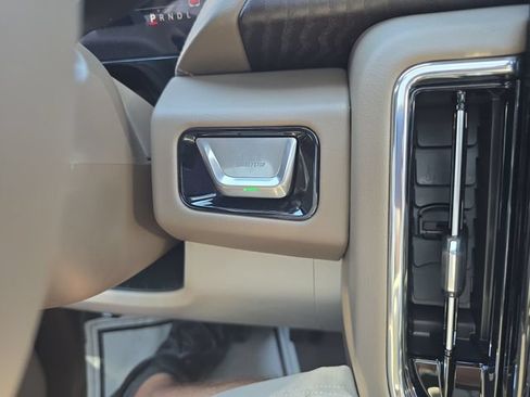 New 2026 GMC Yukon Denali AWD/4WD image 23