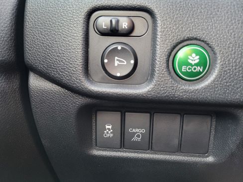 Used 2019 Honda Ridgeline Sport image 37