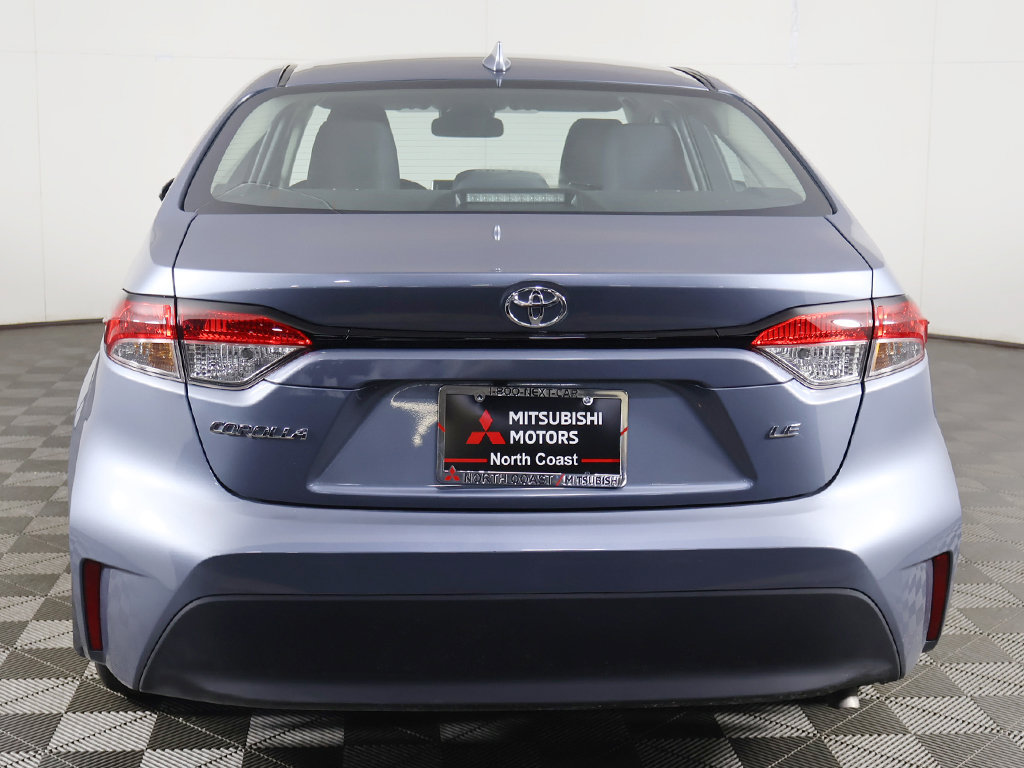 Used 2025 Toyota Corolla LE FWD image 9