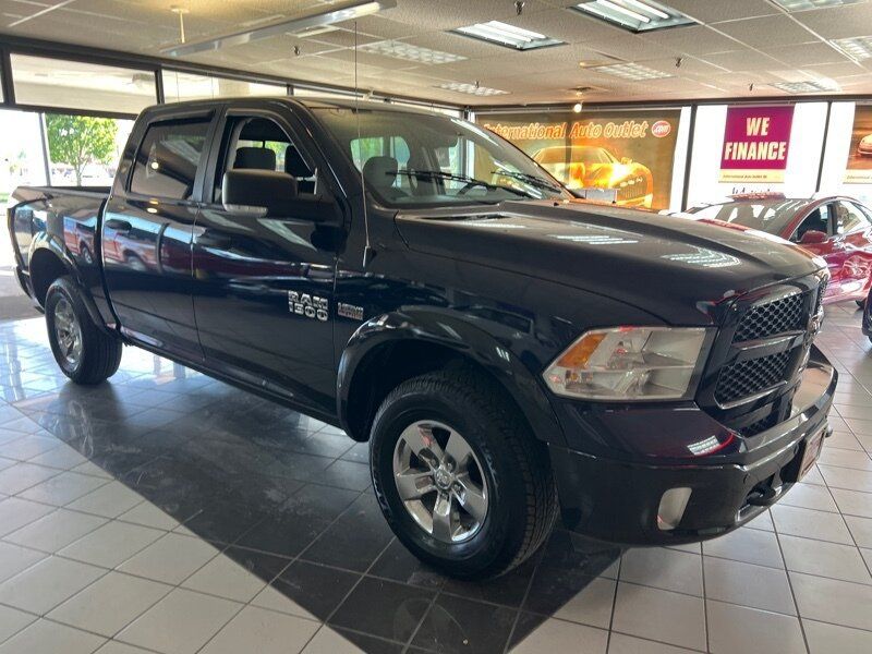 Used 2016 RAM 1500 Outdoorsman AWD/4WD image 4