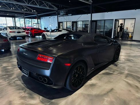 Used 2010 Lamborghini Gallardo LP 560-4 AWD/4WD image 3