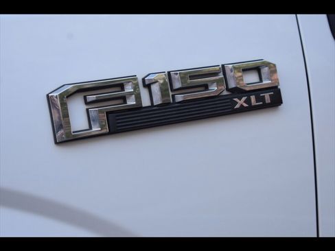 Used 2018 Ford F150 XLT w/ Max Trailer Tow Package image 47