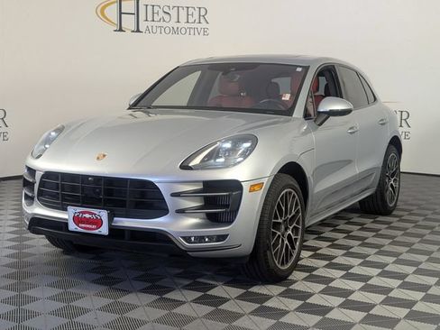 Used 2017 Porsche Macan Turbo AWD/4WD image 4