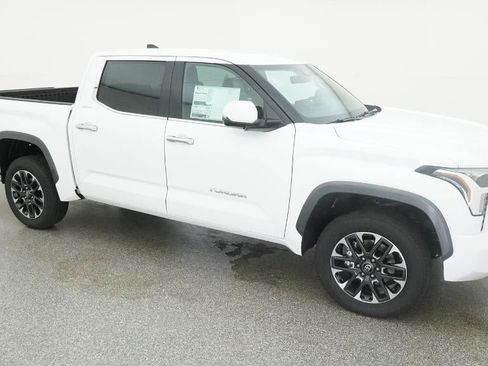 New 2026 Toyota Tundra Limited AWD/4WD image 12