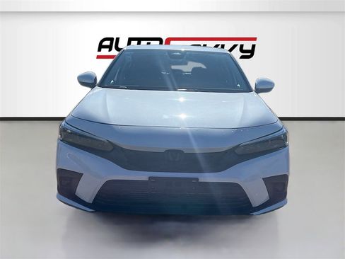 Used 2024 Honda Civic EX-L image 2