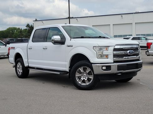 Used 2016 Ford F150 Lariat w/ Equipment Group 502A Luxury AWD/4WD image 35