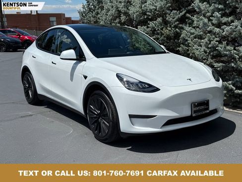 Used 2023 Tesla Model Y Long Range AWD/4WD image 12