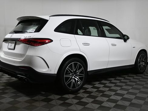 New 2026 Mercedes-Benz GLC 43 AMG 4MATIC image 7