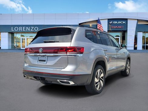 Used 2024 Volkswagen Atlas SE FWD image 5