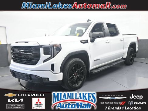 Used 2023 GMC Sierra 1500 Elevation w/ Preferred Package RWD image 1