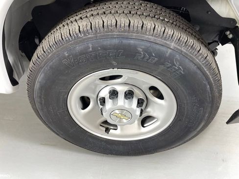 New 2025 Chevrolet Express 2500 Extended w/ Driver Convenience Package image 12