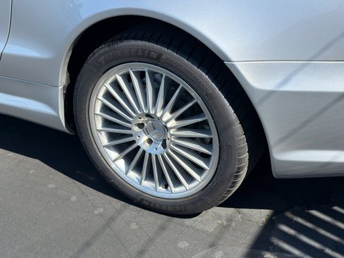 Used 2003 Mercedes-Benz SL 55 AMG image 4