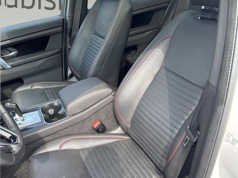 Used 2023 Land Rover Discovery Sport SE R-Dynamic image 29