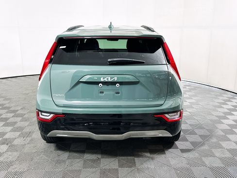 Used 2024 Kia Niro Wave image 4