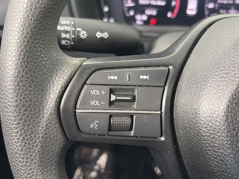 Used 2024 Honda Accord EX image 30