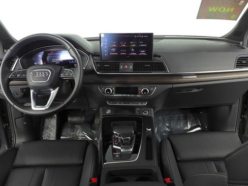 Used 2023 Audi Q5 2.0T Premium Plus image 25