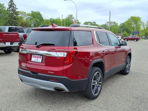 Used 2023 GMC Acadia SLT w/ Preferred Package AWD/4WD image 3