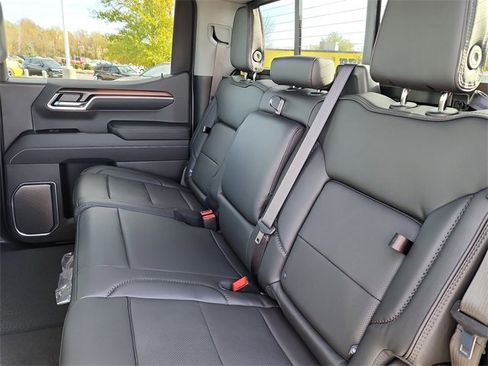 New 2026 GMC Sierra 1500 Denali w/ Denali Reserve Package image 19