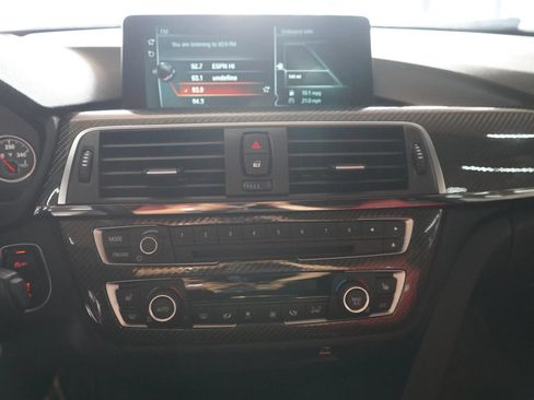 Used 2017 BMW M4 Coupe RWD image 10