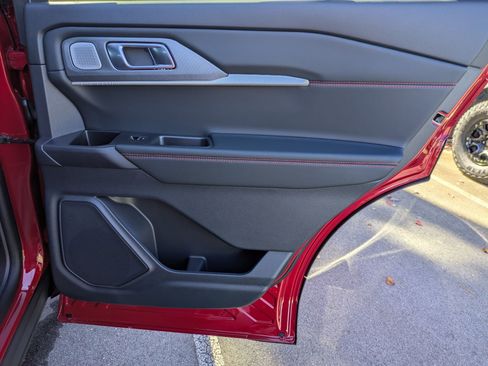 New 2026 Ford Explorer ST w/ Sun And Sound Package image 36