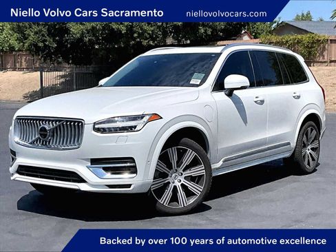 Used 2024 Volvo XC90 T8 Ultimate w/ Protection Package Premier AWD/4WD image 1