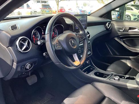 Used 2018 Mercedes-Benz GLA 250 GLA 250 image 18