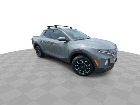 Used 2022 Hyundai Santa Cruz SEL w/ Activity Package AWD/4WD image 2