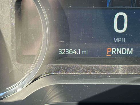 Used 2023 Ford Expedition XLT image 25