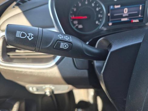 Used 2024 Chevrolet Equinox LT AWD/4WD image 16